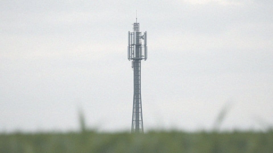Jakie są opóźnienia w sieciach 5G i LTE?