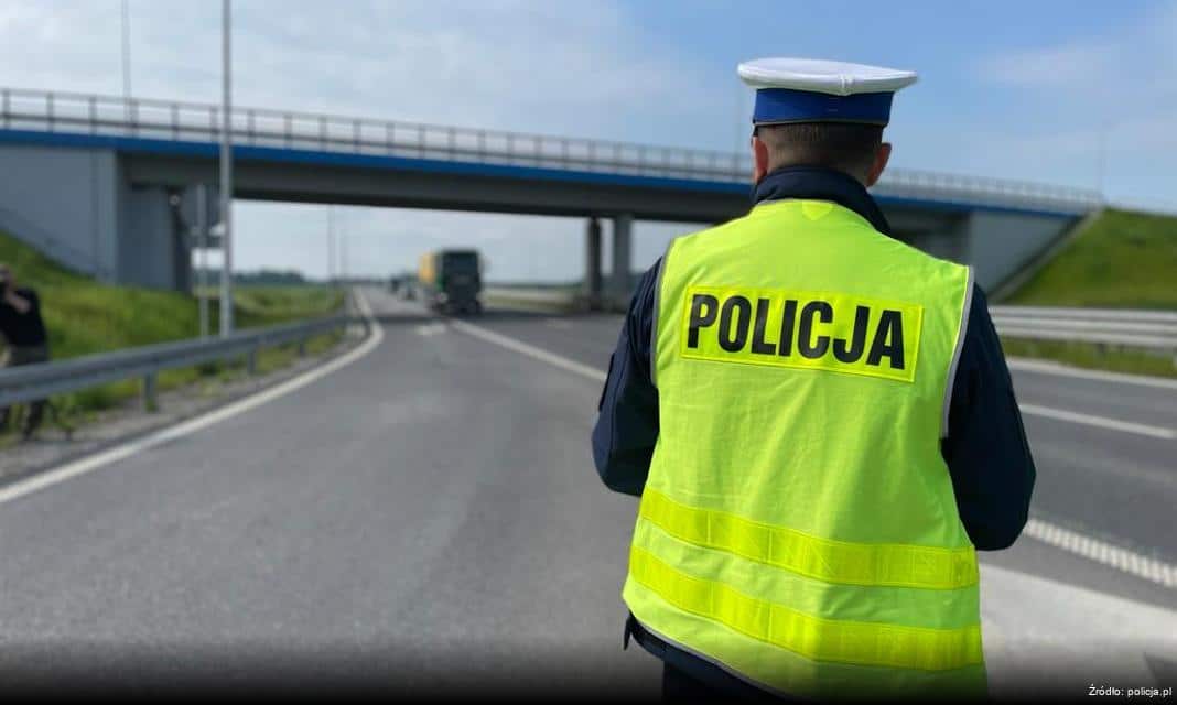 Promocja zawodu policjanta wśród uczniów PCKZiU w Pucku