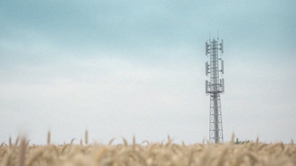 TS co to znaczy? Wyjaśnienie i znaczenie standardów telekomunikacyjnych